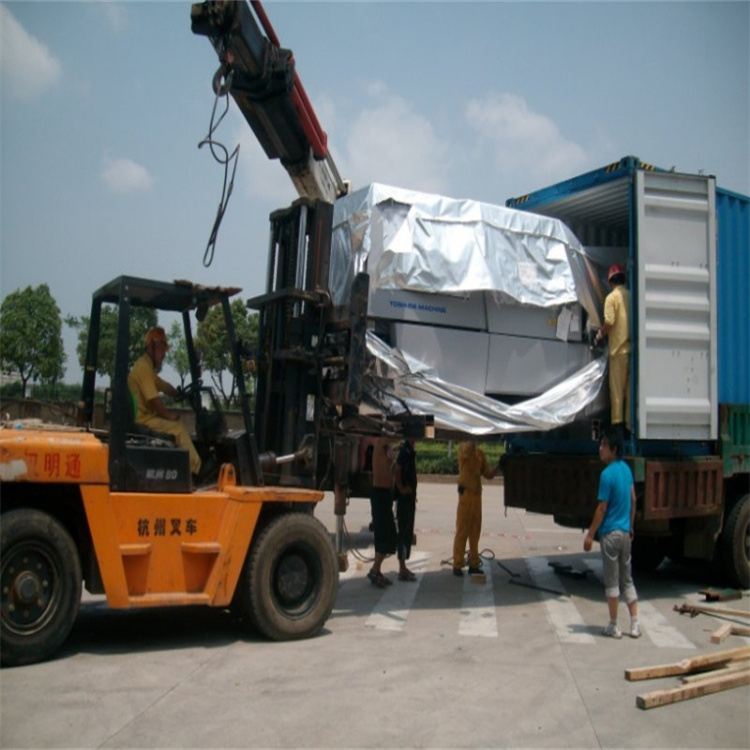 正安附近的随车吊出租服务：选择指南与注意事项