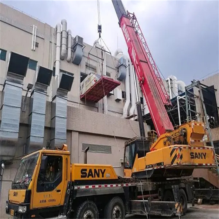 正安租赁大型汽车吊，助力工程项目高效进行