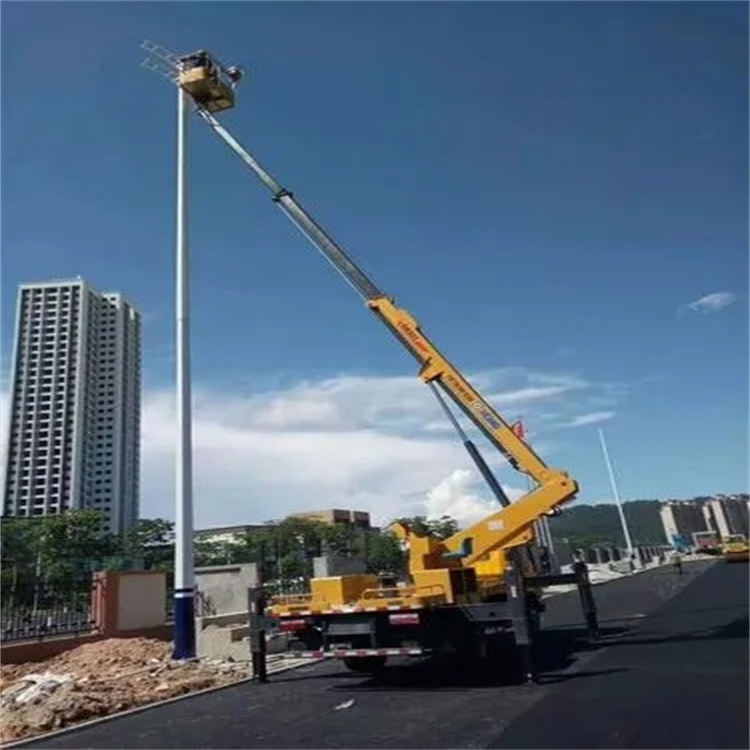 正安维修路灯的曲臂升降车出租