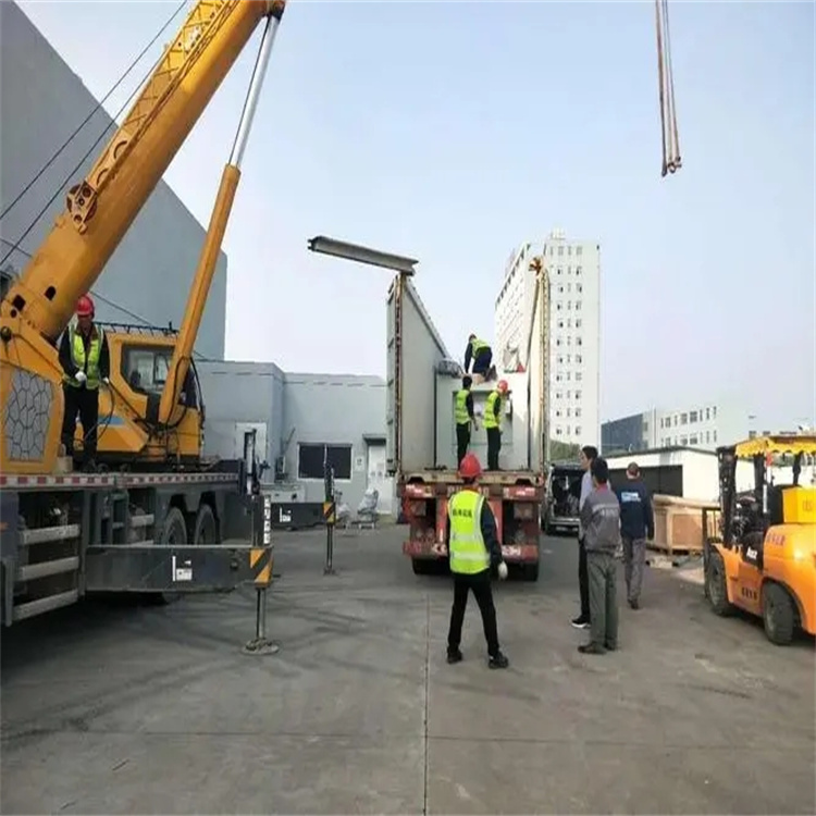 正安如何找到附近的吊车救援服务