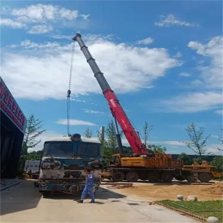 正安吊车出租｜16吨汽车吊｜工地吊装/设备吊运｜灵活调度_专业团队